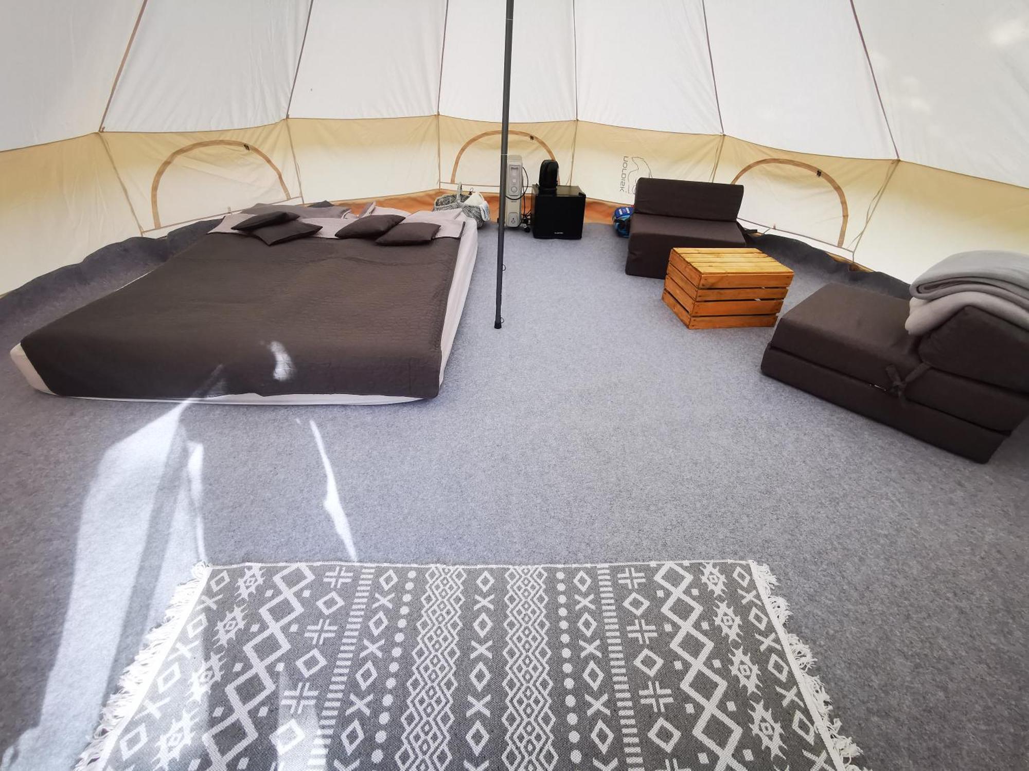 Glamping Kaliska Hotel Łochów Eksteriør billede